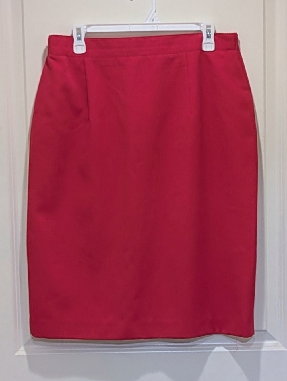 EUC Vintage Modes Visions 16 Bright Red Skirt with Gold Button Details
